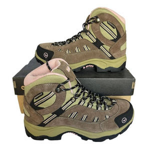 💎✨SEASONAL SALE✨💎 NEW IN BOX Hi-Tec BANDERA Taupe/Blush Women's Boots